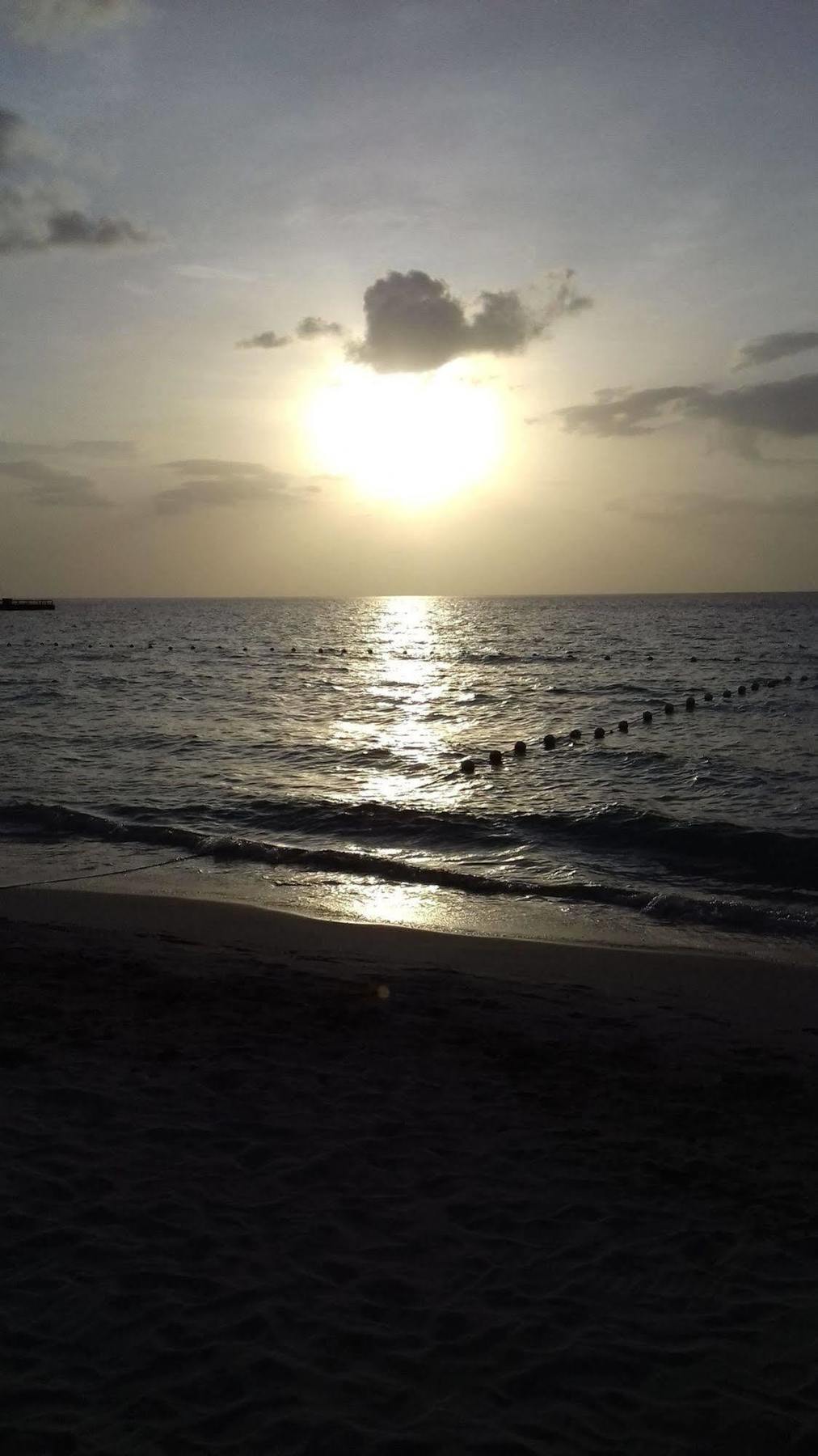 Roots Bamboo Beach Resort Negril Exteriér fotografie